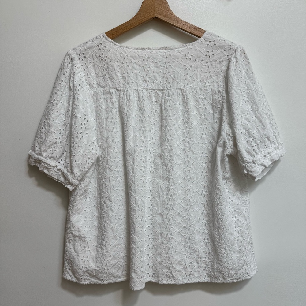 Draper James V-Neck Short Sleeve Eyelet Embroidered Top XL - Picture 6 of 13